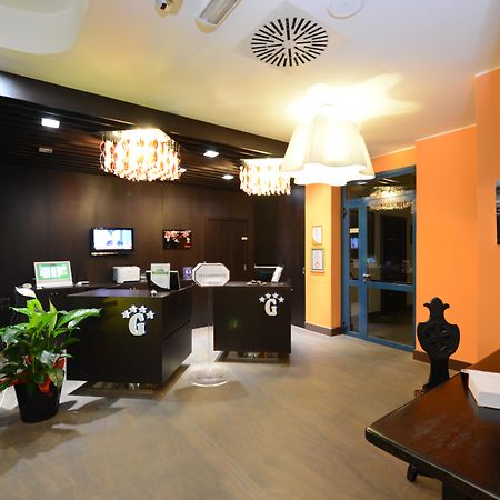 Hotel Guglielmo Catanzaro Buitenkant foto