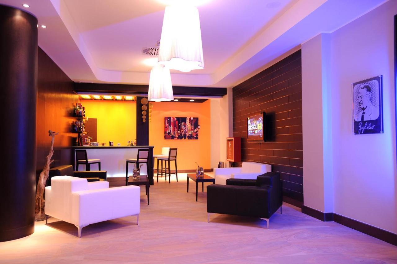 Hotel Guglielmo Catanzaro Buitenkant foto