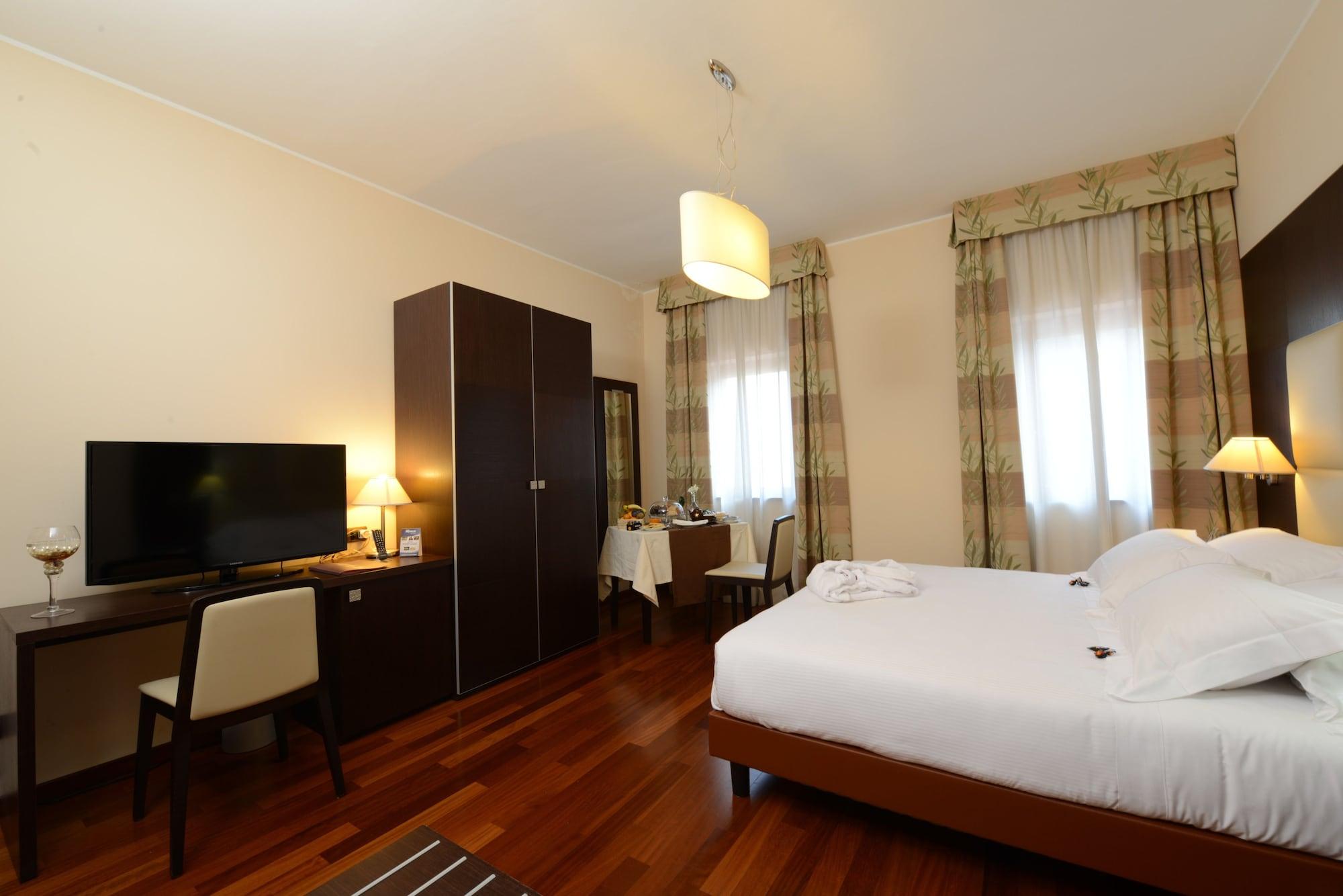 Hotel Guglielmo Catanzaro Buitenkant foto