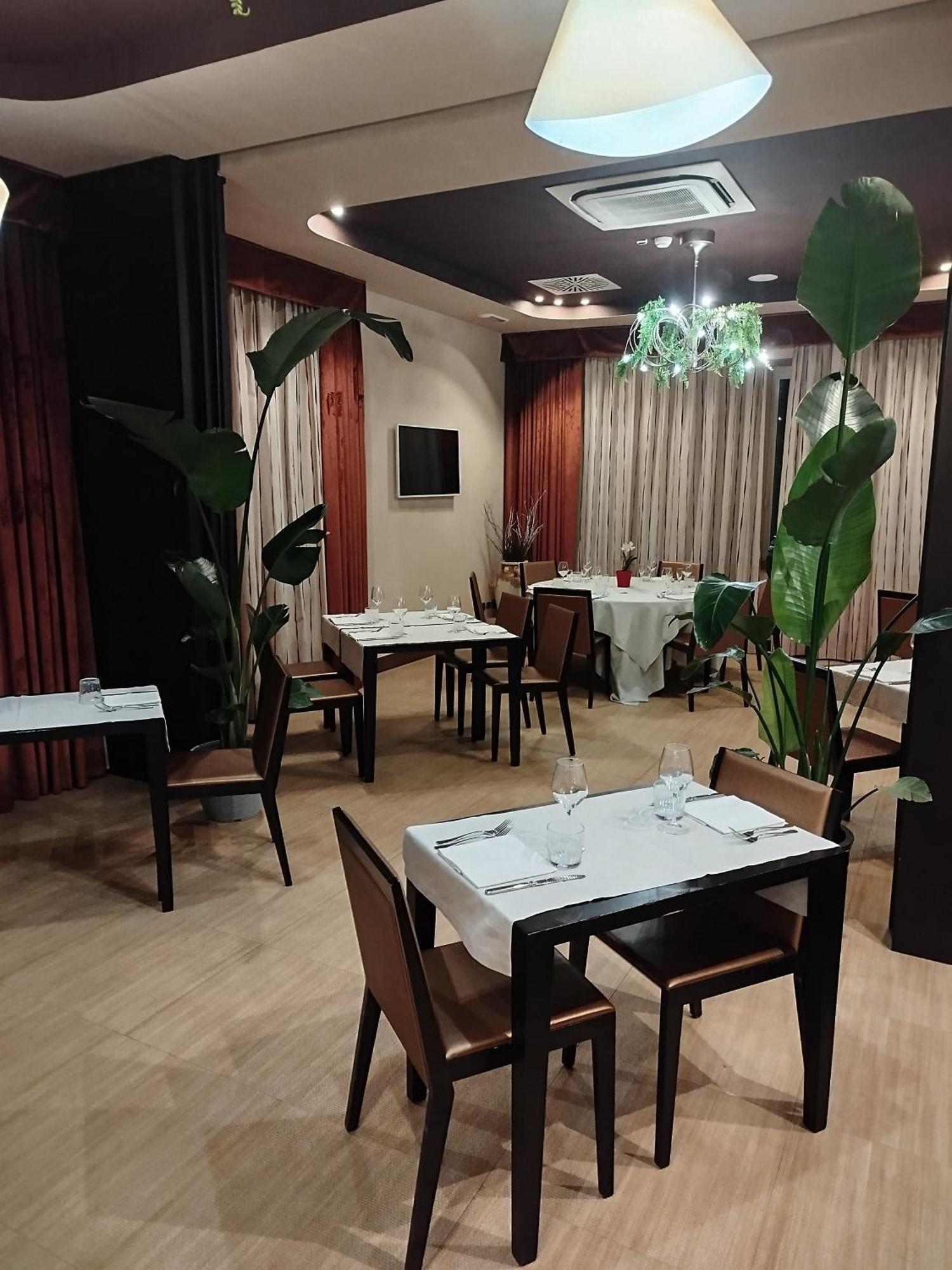 Hotel Guglielmo Catanzaro Buitenkant foto